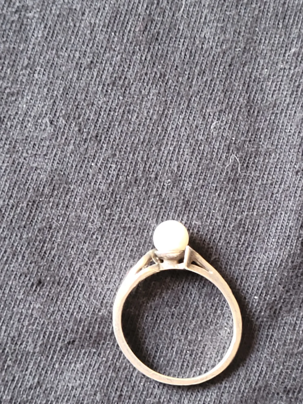 Sterling Silver Pearl Ring with Filigree Band - White Pearl